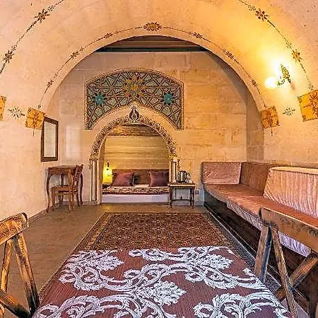 Walnut House Гореме